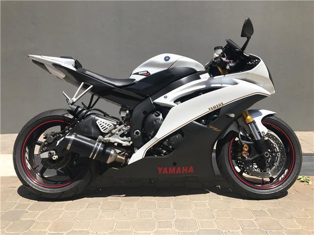 07 YAMAHA R6