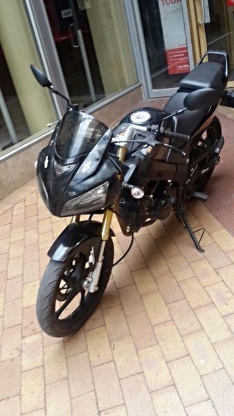 Big boy gpr125R bike&scooter in brand new state