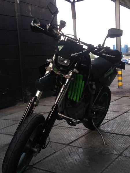 Motorbike Kawasaki klx 650 R supermotard