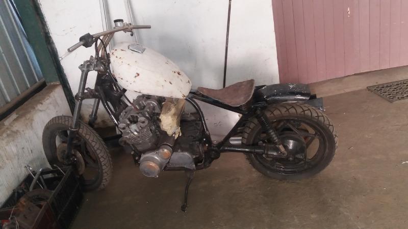 1985 Suzuki GS Custom Bobber Project