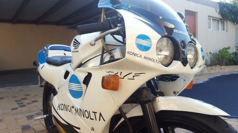 Honda VFR 400 Nc30 For Sale