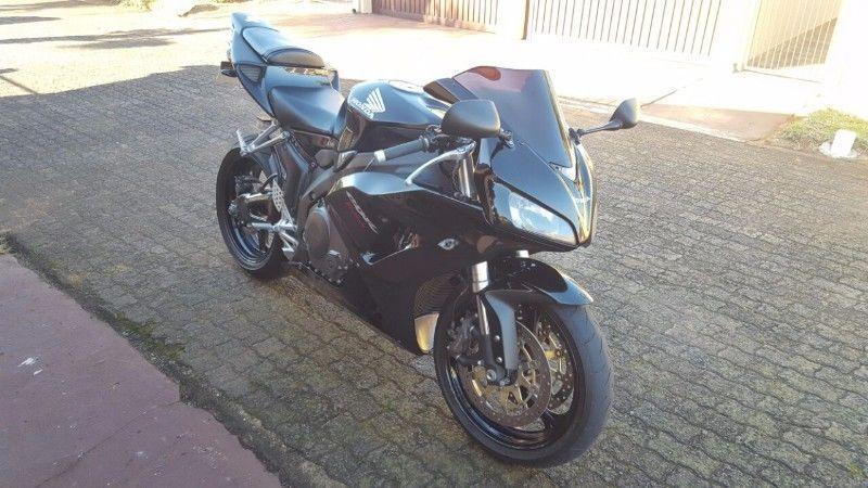 2007 Honda CBR 1000 RR - Fireblade