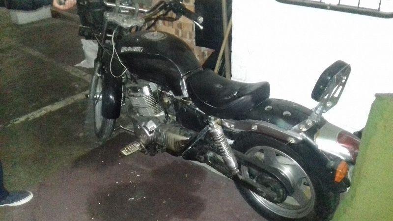MOTO MIA 250 cc cruiser for sale....R1500