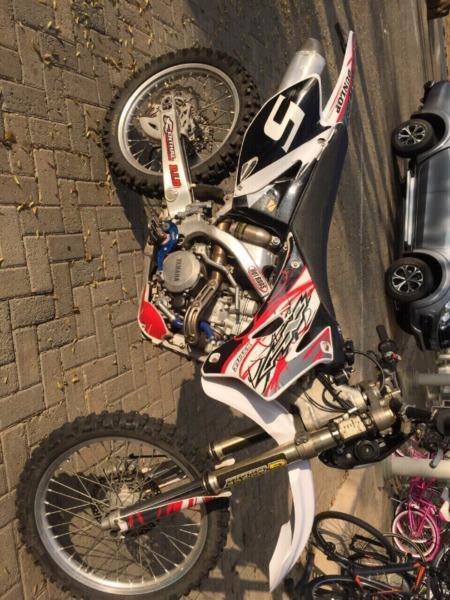 Yamaha yz250 massive Bargain !!!