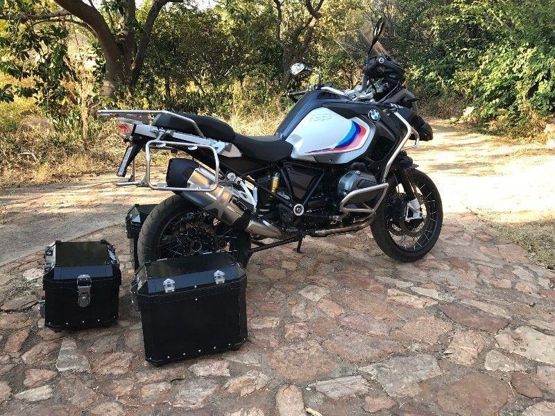 2016 BMW R-Series Adventure