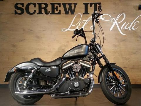 2011 Harley Davidson 883 Sportster Iron