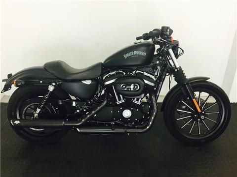 Harley-Davidson Sportster 883 Iron - METALHEADS MOTORCYCLES