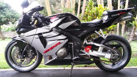 2005 HONDA CBR 600RR