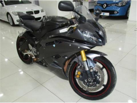 2010 YAMAHA R6
