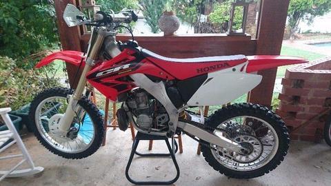 2004 Honda CR 250 R ***RARE in this condition***