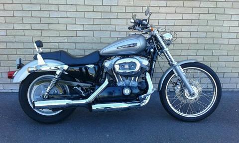 Harley Davidson Sportster 883 Custom 2009 - R69000.00