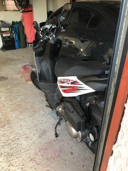 Sym CRD X 125 cc Scooter