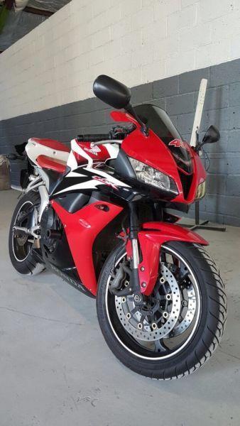 Honda CBR 600 RR - 2008 Bargain