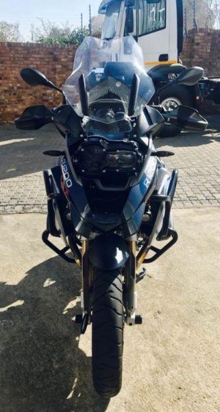 2014 BMW GS 1200 LC - 18 000km - Immaculate condition
