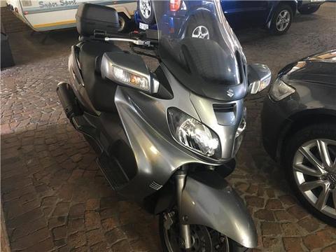 Suzuki 650 Burgman with 58 000 km, for sale!