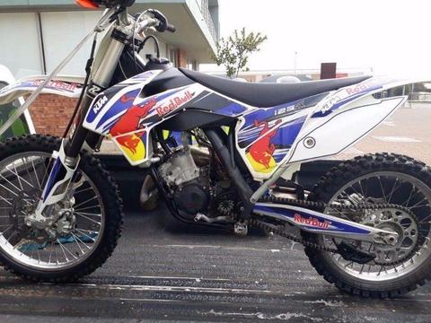 2012 KTM SX 125, red bull sticker kit, excellent condition, DON'T MISS OUT!!~!~!