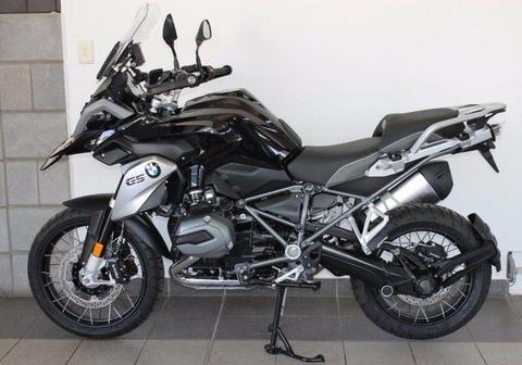 2017 BMW R1200GS Triple Black
