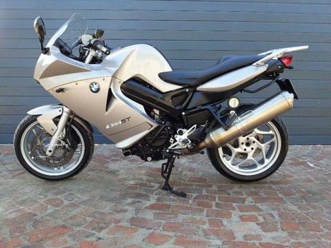 BMW F800 ST - 2010 - IDEAL FOR COMMUTING