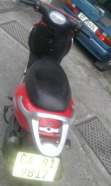 im selling scooter