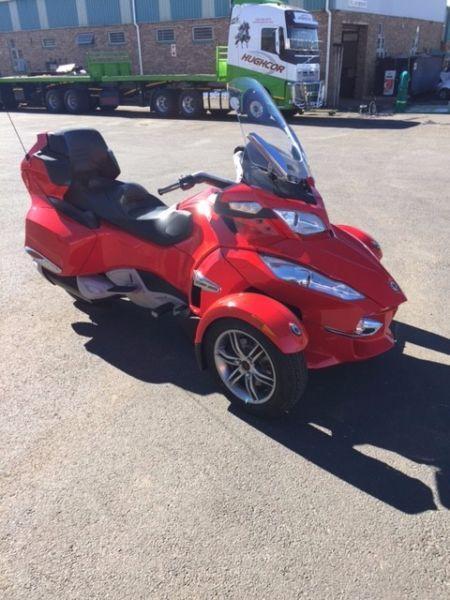 2012 CAN-AM SPYDER RTS,ABS,RADIO AND MORE !!!!!