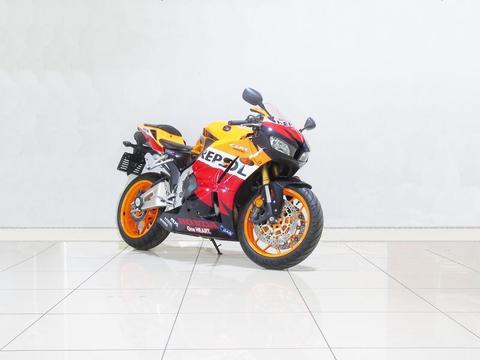 2015 HONDA Cbr 600 Rr