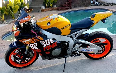 2009 Honda CBR1000RR