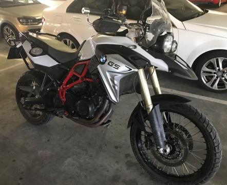 2016 BMW F800GS - R115 000- BMW warranty remaining