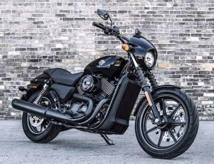 Save R45000! Practically new Harley-Davidson 750 Street