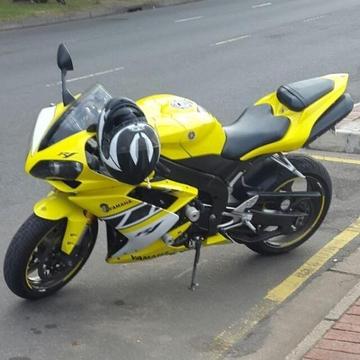 2008 Yamaha YZF-R1, excellent condition, all paperwork in order