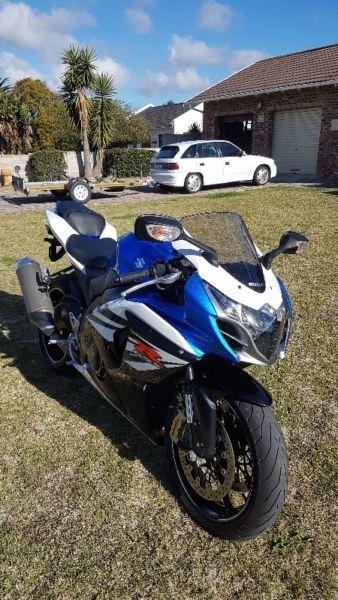 2015 Suzuki GSX-R1000 excellent condition!