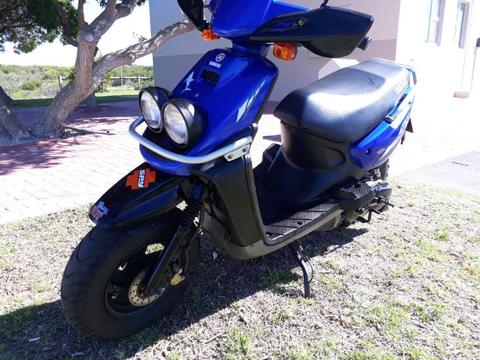 2013 Yamaha BWS scooter in very good condition, only 13,000km's