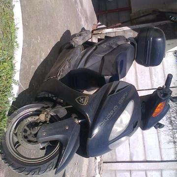 Scooter 150cc R3200