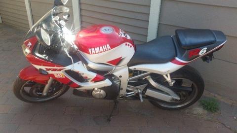 2000 Yamaha YZF-R