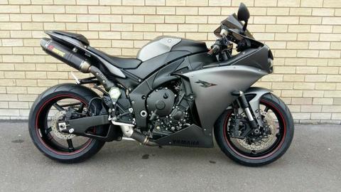 Yamaha YZF 1000 R 2013 - R109990.00