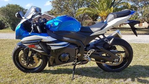 2015 Suzuki GSX-R1000 excellent condition!