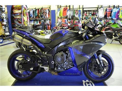 2014 Yamaha YZF-R1