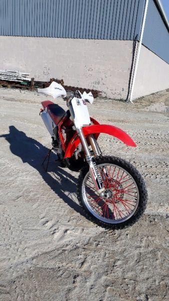 2004 Honda CR