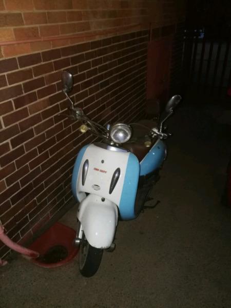 Big boy revival 150cc scooter for sale
