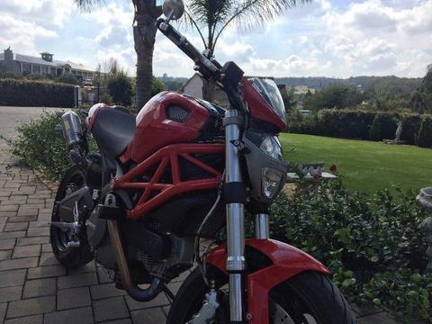 2013 Ducati Monster ABS