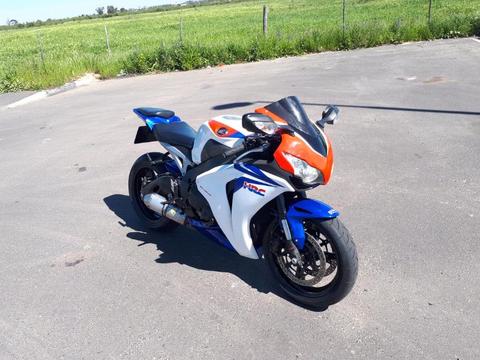 Honda CBR1000 08 For Sale - neat and low km