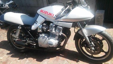 1982 Suzuki GSX / Katana