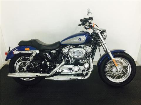 Harley-Davidson XL1200 Sportster Custom - METALHEADS MOTORCYCLES