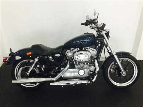 Harley-Davidson Sportster 883 Custom Low - METALHEADS MOTORCYCLES