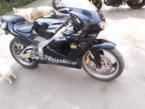 Aprilia rs 125 rolling chassis