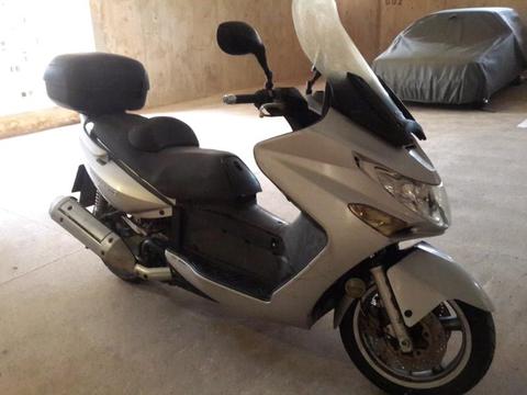 Kymco Xciting 500cc Scooter -NOT RUNNING-CRANKS/SWINGS BUT NO START