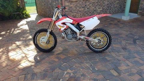 CR 250 2 stroke in good condition