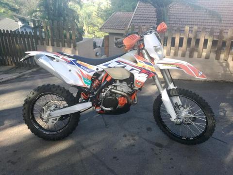 2015 KTM six days 250 exc-f in great condition 139 hours
