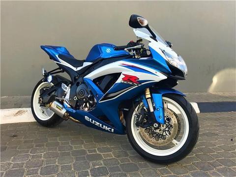 SUZUKI GSXR 600 L0
