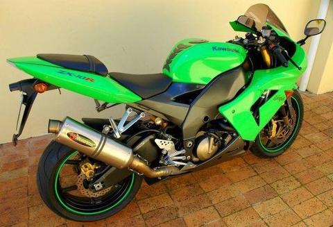 2005 Kawasaki Ninja ZX10R (green) for sale in Stellenbosch