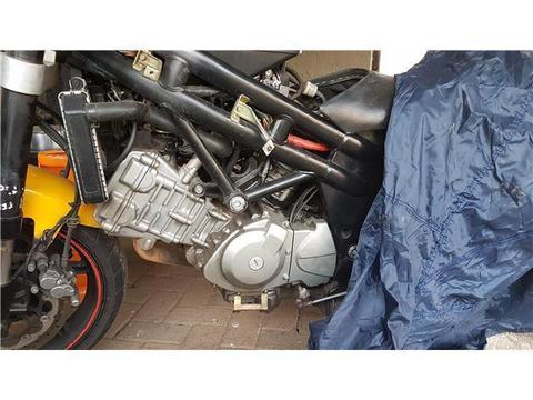2008 Hyosung GT650R Stripping for spares